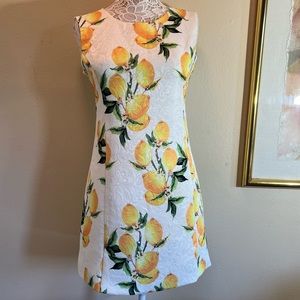 Elegant lemon dress 🍋